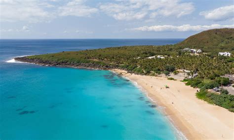 The Most Beautiful Beaches In Taiwan .